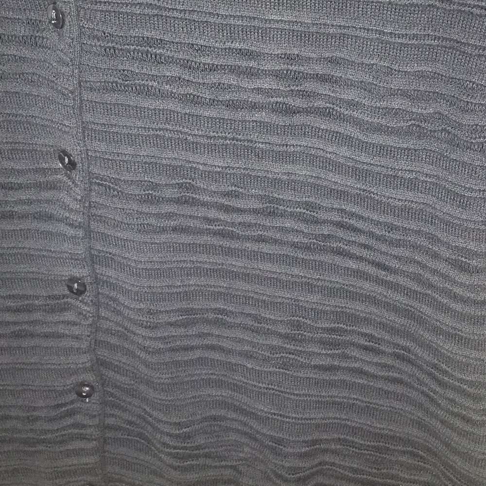 Button down sweater - Picture 4 of 6